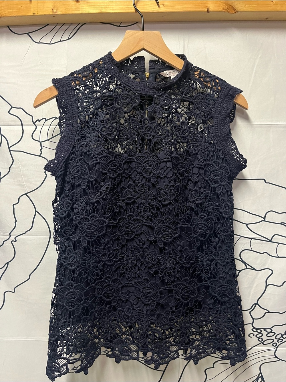 Nanette Lepore Women’s Navy Crochet Lace Overlay Top (371) - Picture 4 of 10